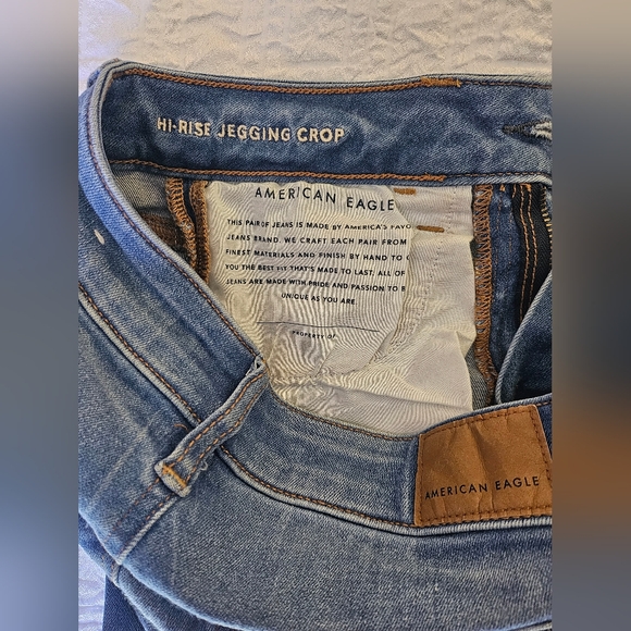Womens American Eagle Jeans Size 4 Short Strips on Leg - Picture 6 of 13